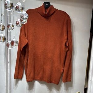 Chico's Men's Turtleneck Sweater in Warm Rust